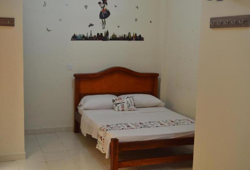 이코노미 룸, Plaza Cúcuta Center