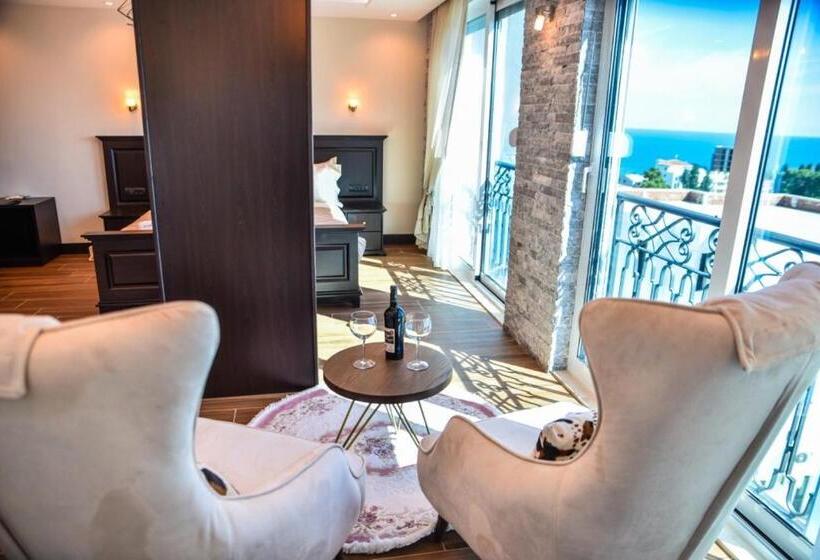 اتاق لوکس با چشم‌انداز دریا, Padam Hotel & Spa