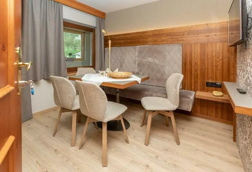 آپارتمان 1 خوابه با بالکن, Apparthotel Thalerhof