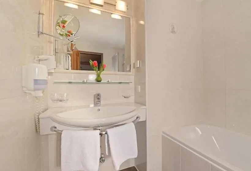 اتاق استاندارد با بالکن, Apparthotel Thalerhof