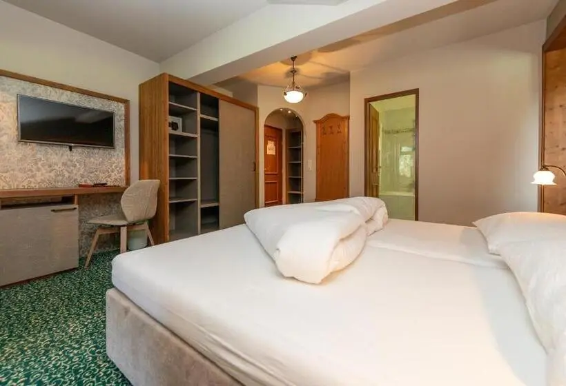 سوییت جونیور با بالکن, Apparthotel Thalerhof