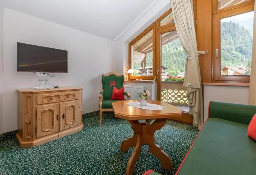 سوییت جونیور با بالکن, Apparthotel Thalerhof