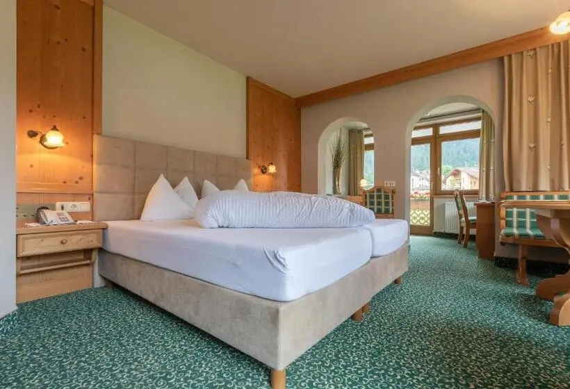 سوییت جونیور با بالکن, Apparthotel Thalerhof