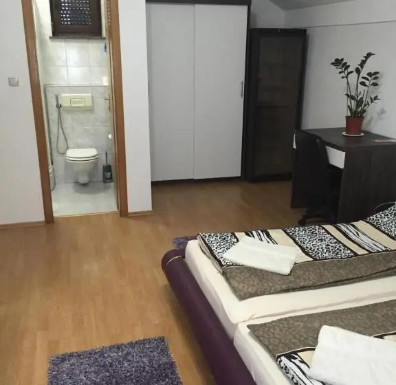اتاق استاندارد, City Bridge Guest House