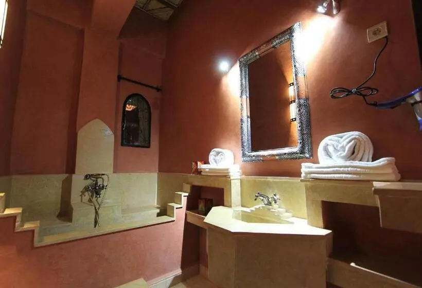 テラス付きスタンダードルーム, Kasbah Titrit & Spa
