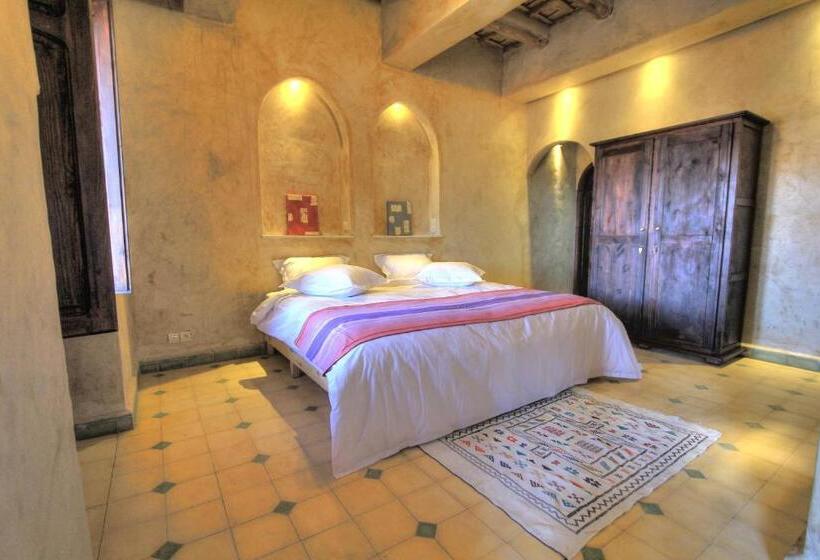 Люкс с Балконом, Kasbah Titrit & Spa