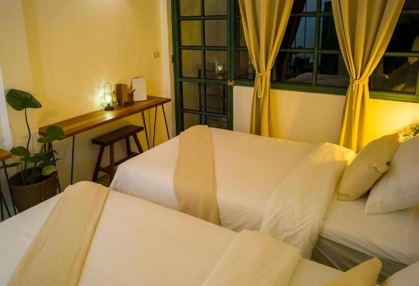 Deluxe-huone Parveke, Big Tree Boutique