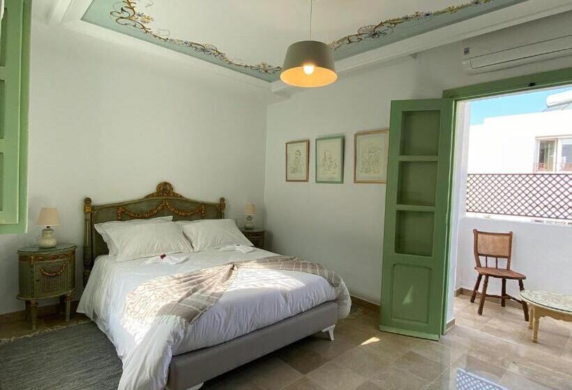 اتاق لوکس با بالکن, Dar El Kif  La Marsa