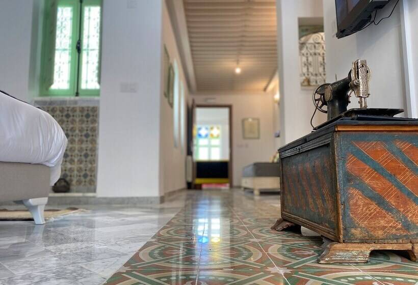 اتاق لوکس, Dar El Kif La Marsa