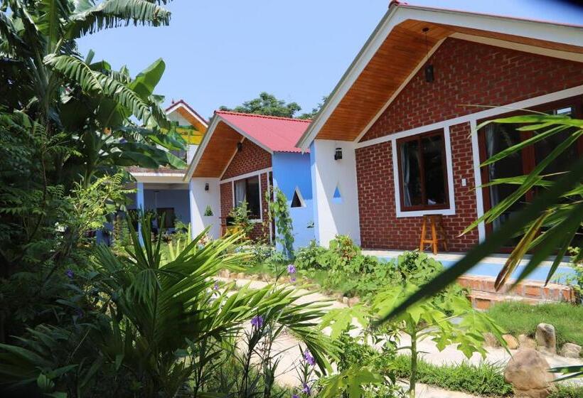 اتاق سوپریور با تخت بزرگ, Phong Nha Friendly Home 2