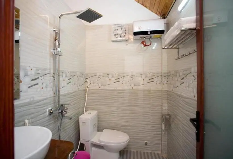 اتاق استاندارد با چشم‌انداز کوهستان, Phong Nha Friendly Home 2