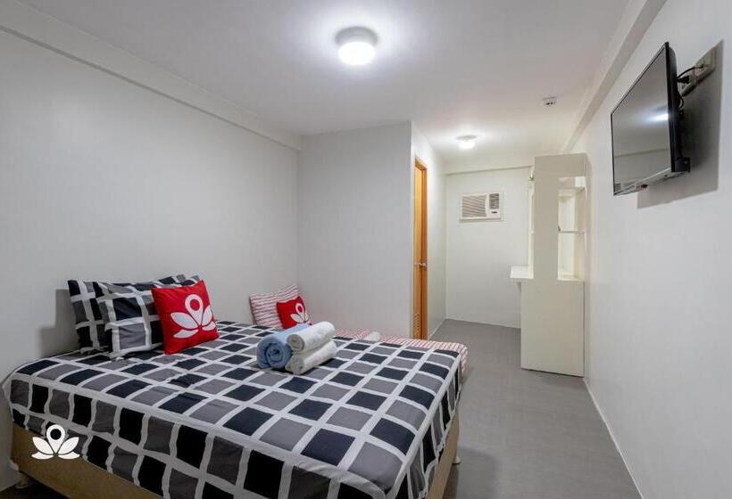 اتاق استاندارد سه نفره, Happy Grey Hotel Vigan