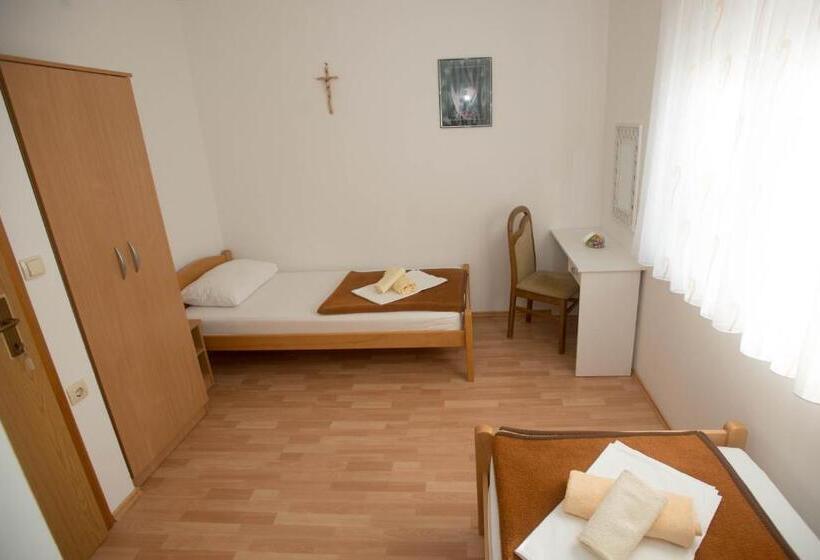 اتاق استاندارد, Rooms Ivana