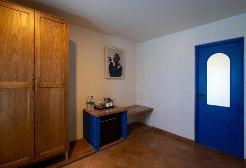 Quarto Estandar Cama King, Ramee Royal Resort & Spa   Udaipur