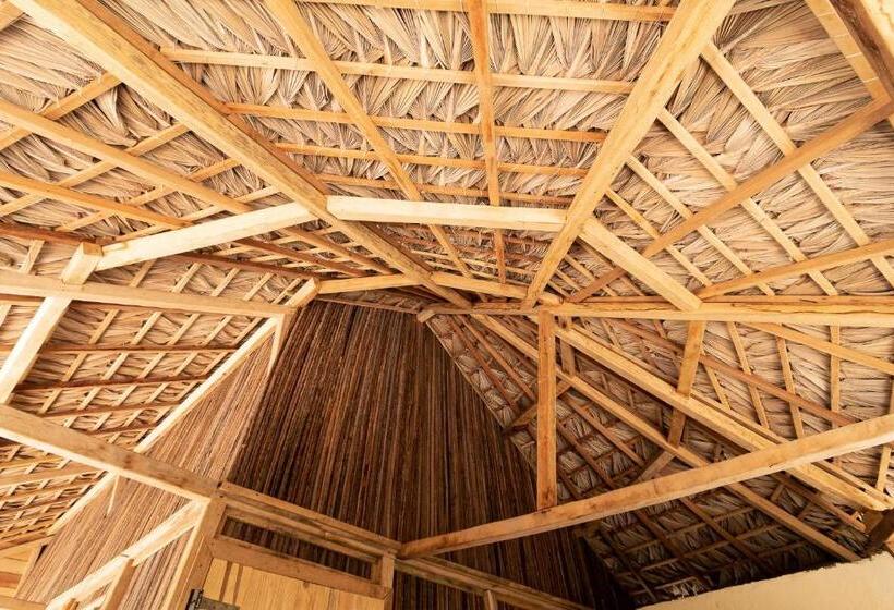 חדר משפחתי נוף לגינה, Mazava Loha Resort