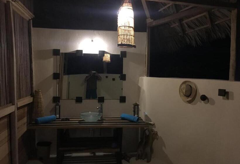 חדר משפחתי נוף לגינה, Mazava Loha Resort