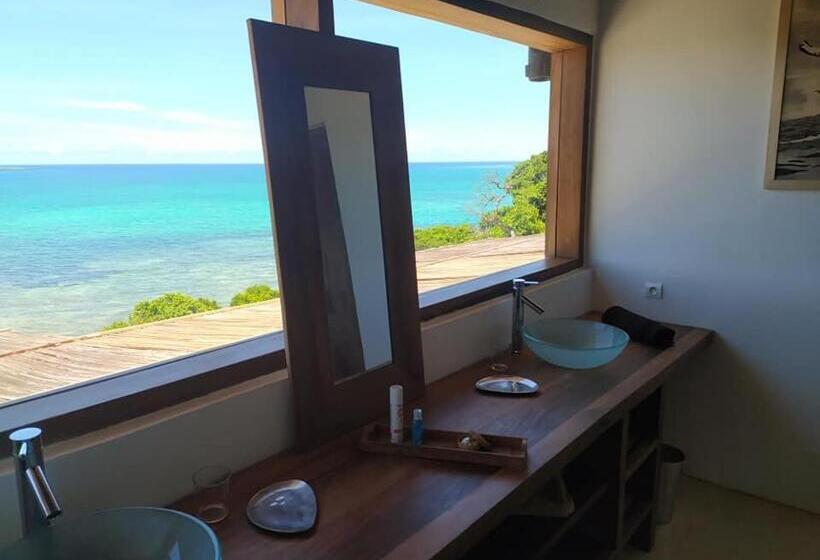 חדר דלוקס נוף לים, Mazava Loha Resort