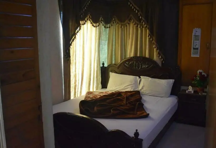 اتاق استاندارد, Kashmir International