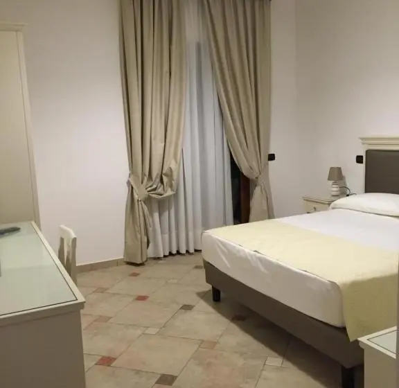 Standard Kolmen Hengen Huone Parveke, Il Casale Del Mirto