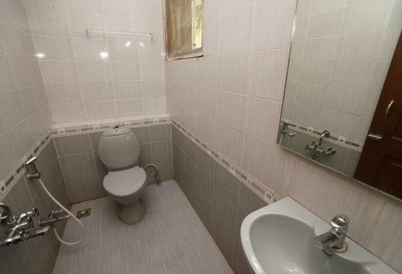 Quarto Clássico, Lloyds Serviced Apartments,krishna Street,t Nagar