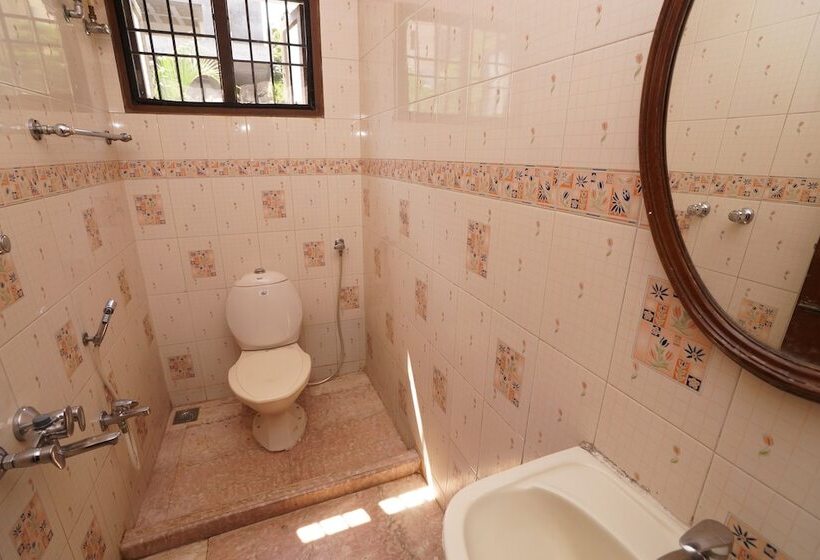 Quarto Deluxe, Lloyds Serviced Apartments,krishna Street,t Nagar