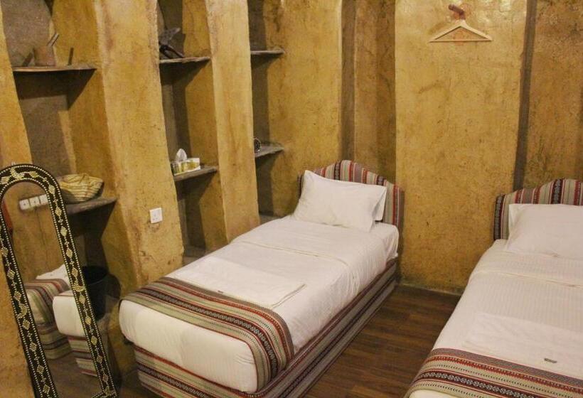 اتاق استاندارد با سرویس بهداشتی مشترک, Ihyaa Inn