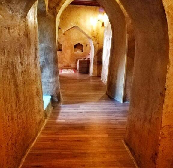 اتاق استاندارد سه نفره, Ihyaa Inn