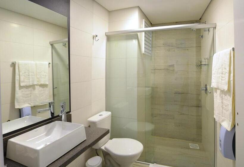 Quarto Triplo Deluxe, Sky Palace