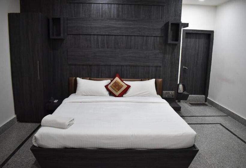 غرفة ديلوكس, Sapphire