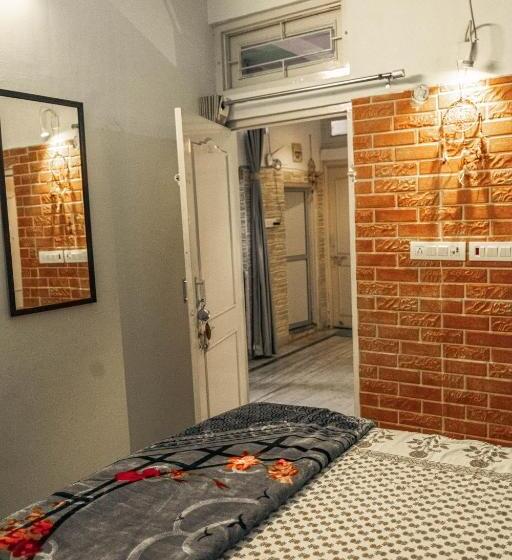 Standard Room Shared Bathroom, Pachamama Hostel