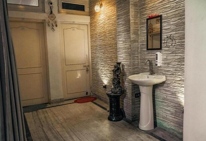 Deluxe Room with Balcony, Pachamama Hostel