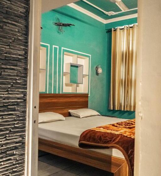 Standard Room with Balcony, Pachamama Hostel