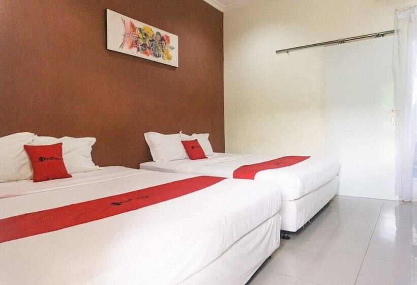 Люкс, Reddoorz Syariah @ Garuda Street Sumbawa