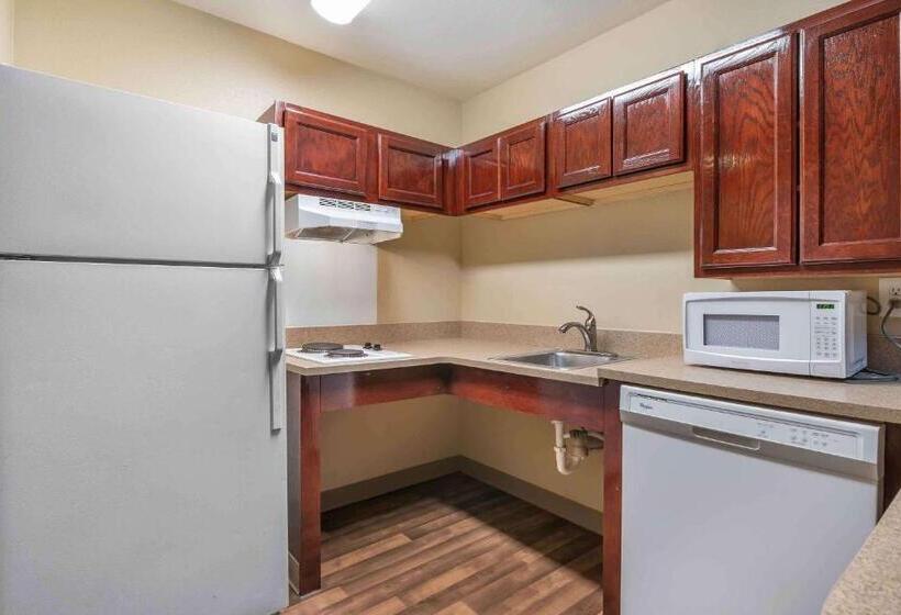 标准工作室, Extended Stay America Suites  Indianapolis  Northwest  I465