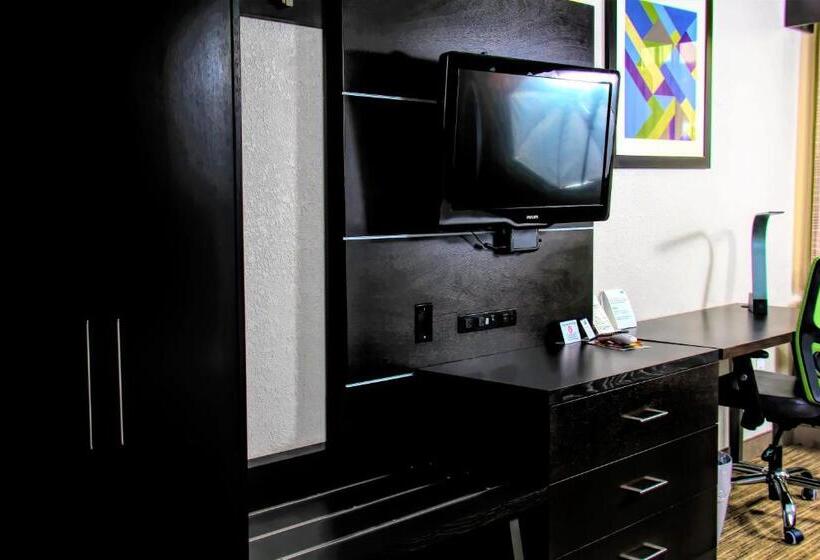 Люкс, Holiday Inn Express Rochester   Greece, An Ihg