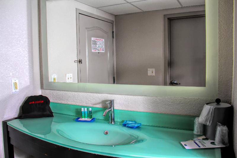 Люкс, Holiday Inn Express Rochester   Greece, An Ihg