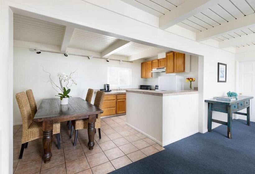 스위트 킹사이즈 침대, Pacific Edge