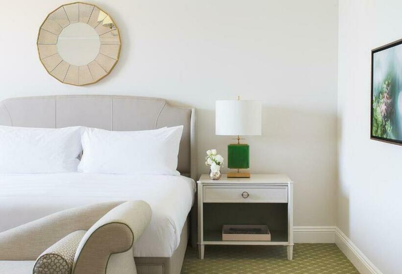 اتاق لوکس با تخت بزرگ, The Hermitage