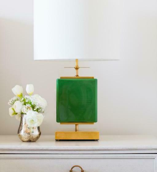 اتاق لوکس با تخت بزرگ, The Hermitage