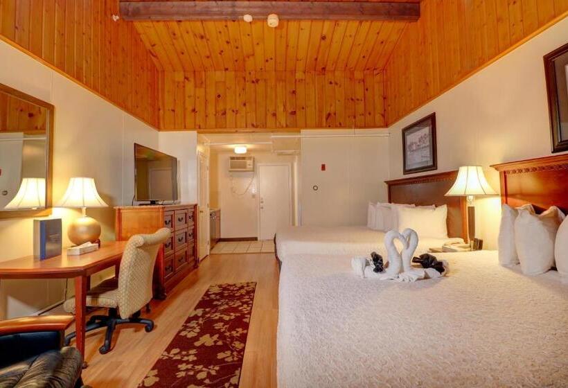 スタンダードルーム, Waves Oceanfront Resort