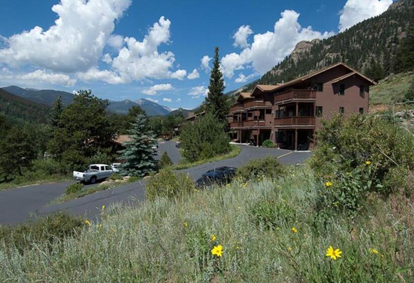 ２ベッドルームハウス, Wildwood Inn