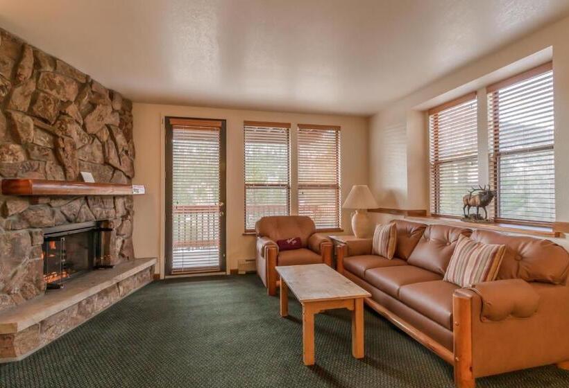 ハイドロマッサージバス付きスイート, Wildwood Inn