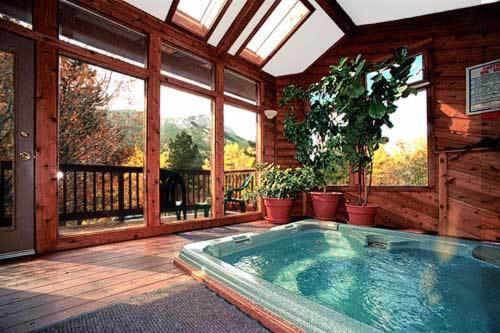 デラックススタジオ, Wildwood Inn