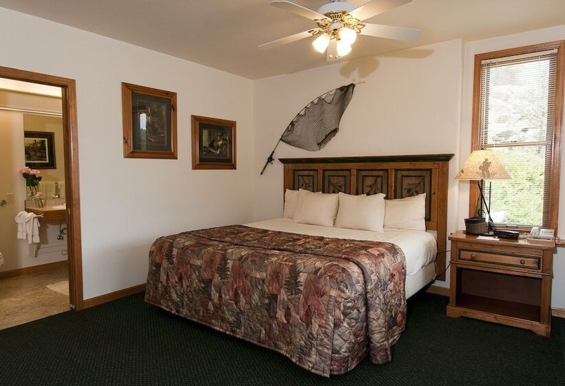 デラックススタジオ, Wildwood Inn