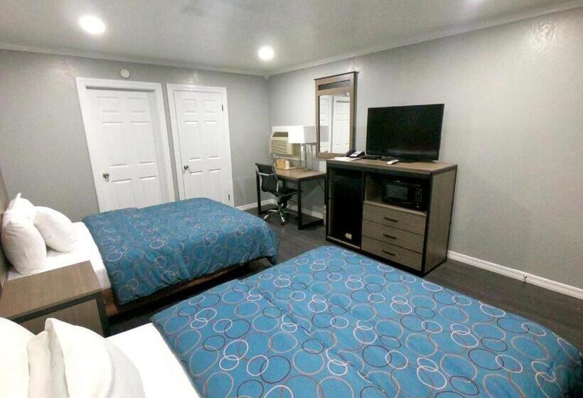 Номер Deluxe, Budget Host Inn