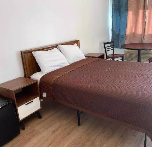 身障者適用スタンダードルーム, Village Motel