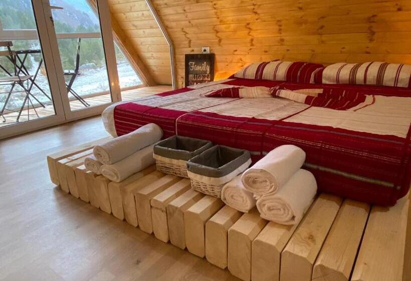 Люкс Вид на Реку, Bujtina Miqesia