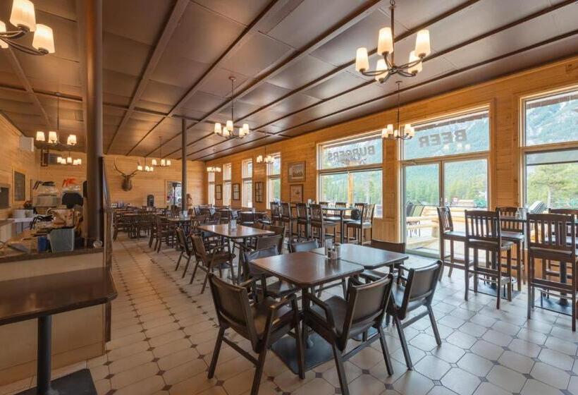 Standard Værelse King Size Seng, David Thompson Resort