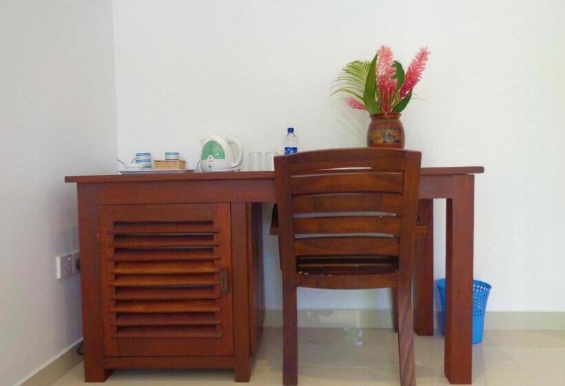 스탠다드 룸 호수 전망, New Holiday Reach