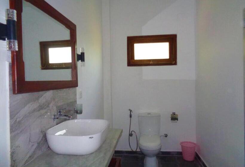 스탠다드 룸 호수 전망, New Holiday Reach